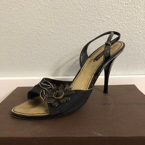Louis Vuitton Pumps